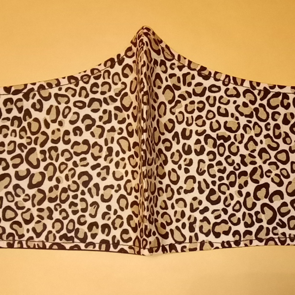Cheetah Print Reversible Face Mask - Picture 2 of 3
